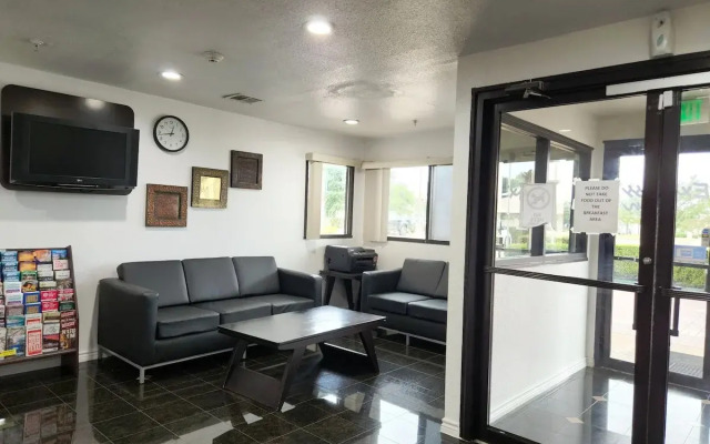 Express Inn Tomball