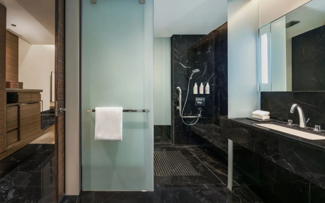 Le Meridien Bangkok