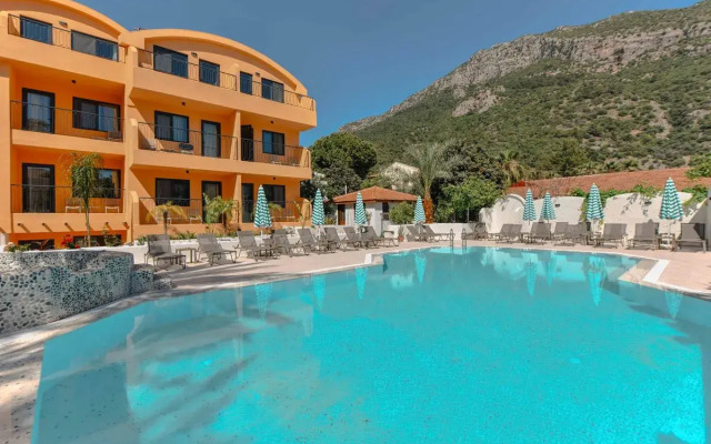Ünsal Hotel