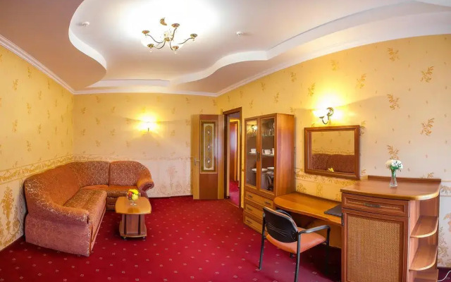 Fifth Ocean SPA Hotel