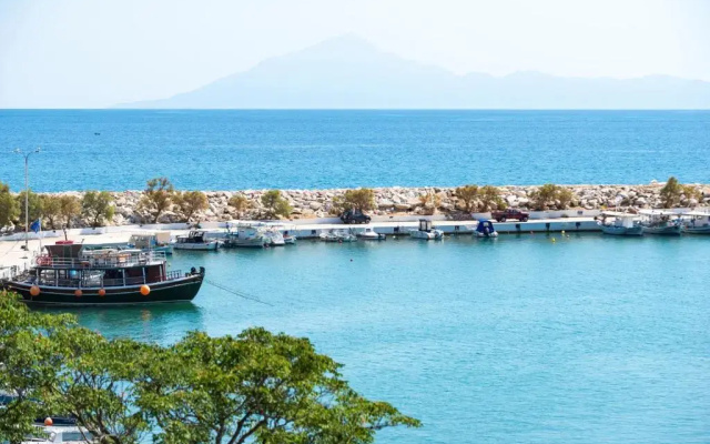 Отель Star Bay Luxury