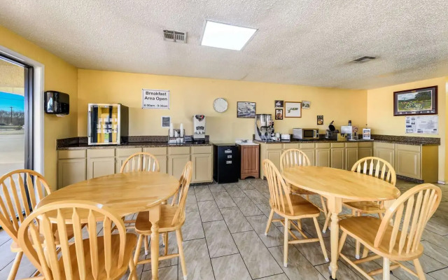 Americas Best Value Inn Bonham