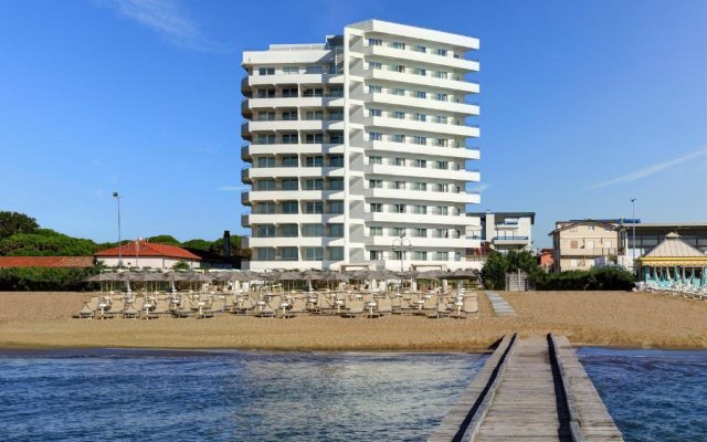 Adriatic Palace Hotel