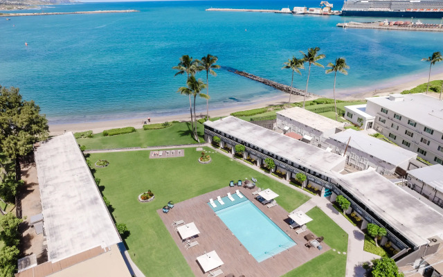 Maui Seaside Hotel