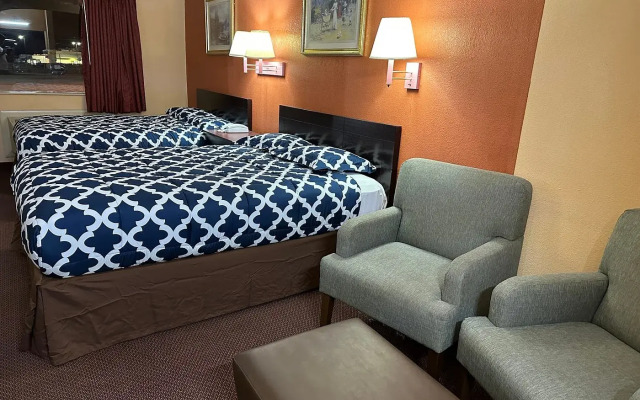 Apollo Lodge and RV Park