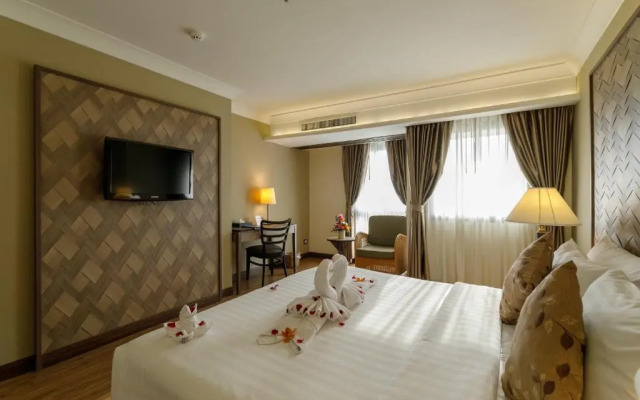 Amora Hotel Tapae Chiang Mai