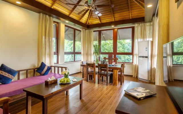 Yalong Bay Villas & Spa