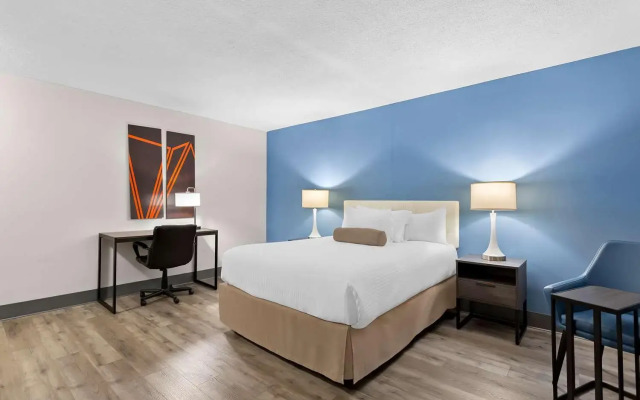 SureStay Plus by Best Western Windsor