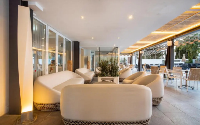 Bahia de Alcudia Hotel & Spa