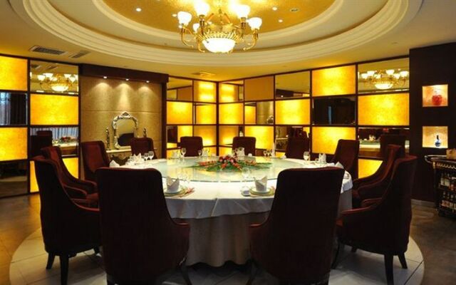 Mudanjiang Golden Dome International Hotel