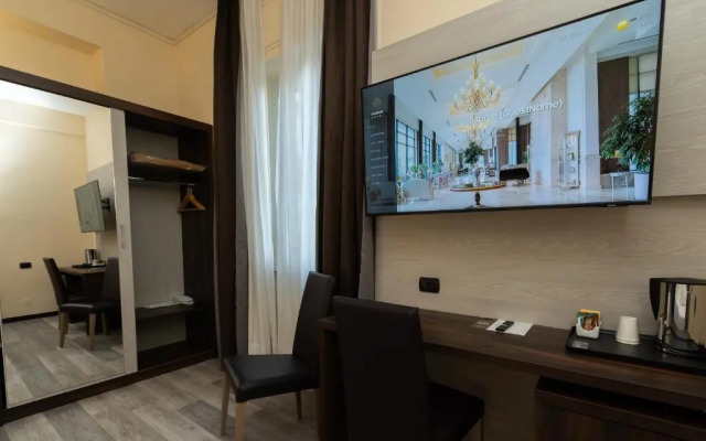 Отель Garibaldi Palace