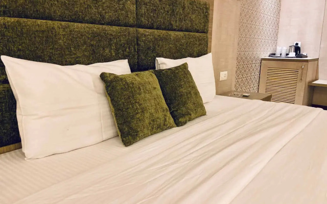 Status Club Resort