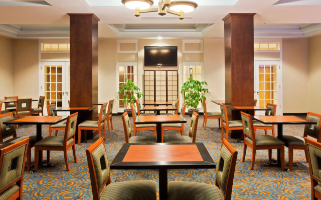 Holiday Inn Winter Haven by IHG