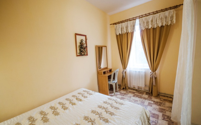 Yukka Guest House