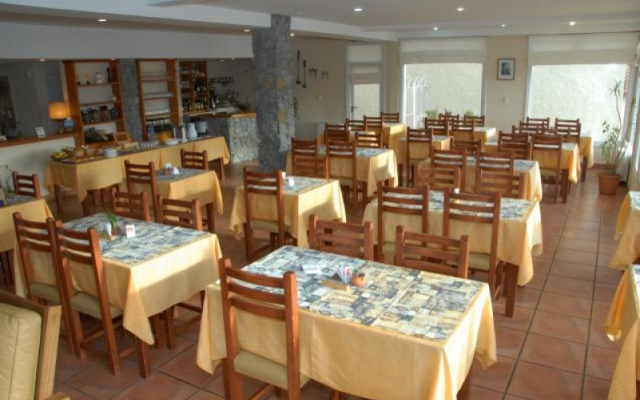 Piedras del Lago