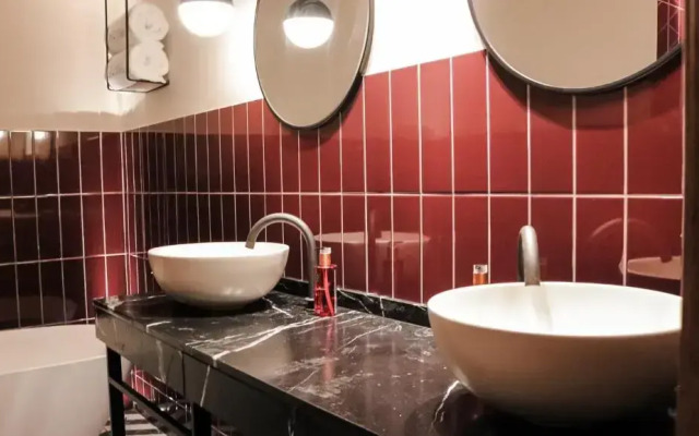Jova Hotel