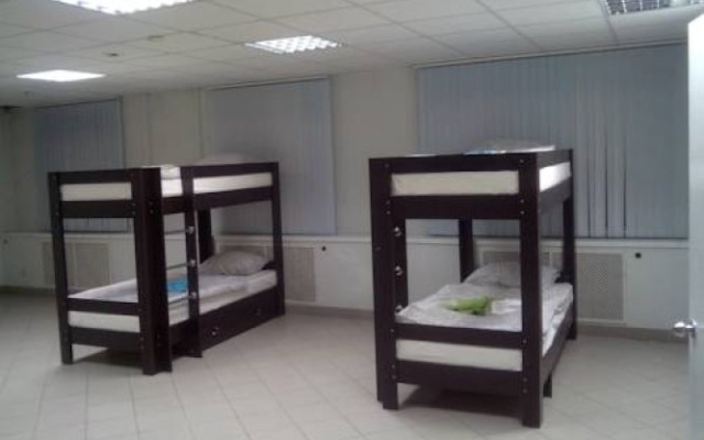 Like Hostel