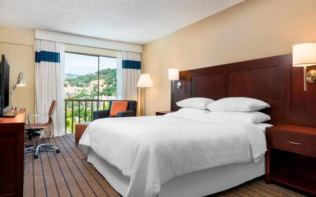 Marin Hilltop Hotel