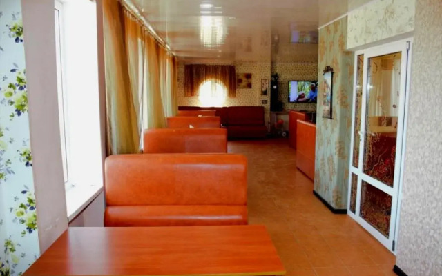 Roza Guest House