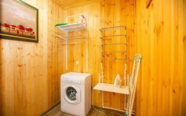 Guest House in Dombay Gostevoj dom v Dombae