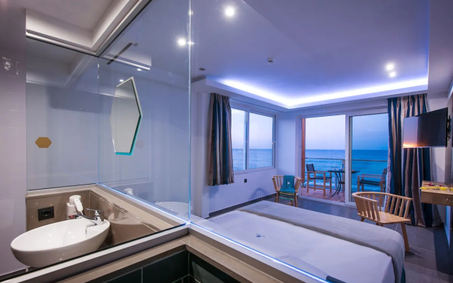 Infinity Blue Boutique Hotel and Spa - Adults Only