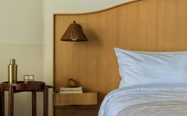 Casa Loma Beach Hotel (formerly The Inn at Laguna Beach)