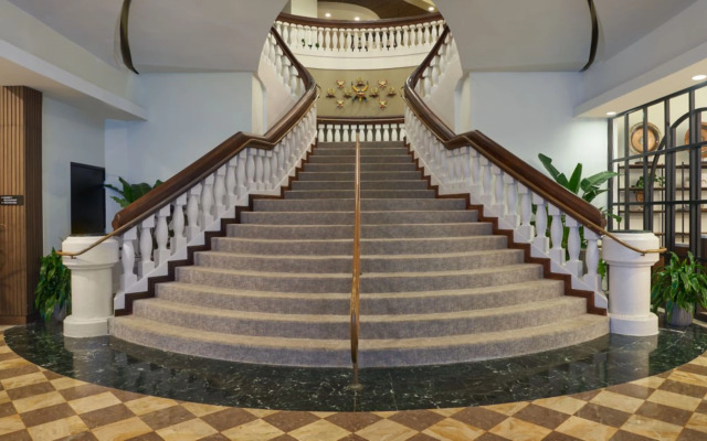 Hotel Rumbao, a Tribute Portfolio Hotel