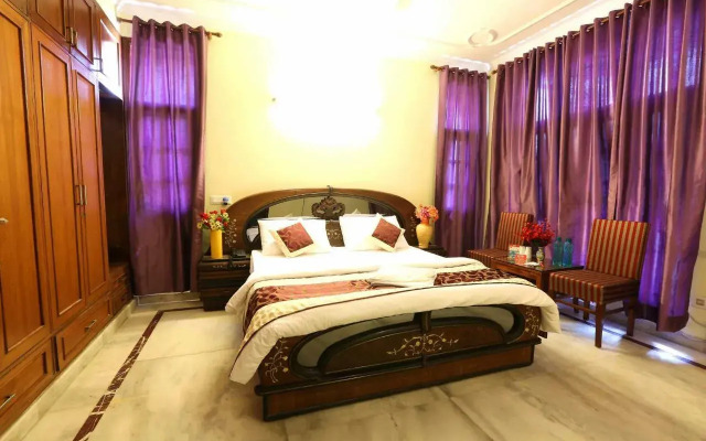 Itsy Hotels Swastika Inn Sector 26