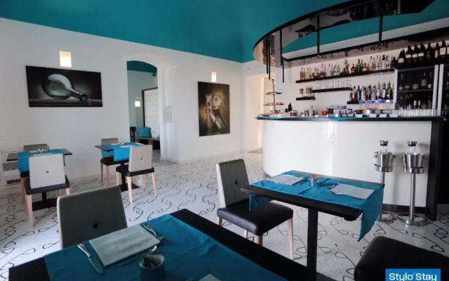Zafran Boutique Hotel