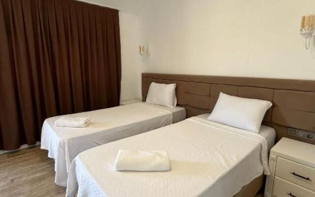 Lotus Port Hotel