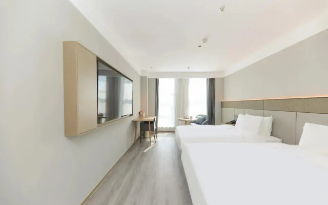 Xingcheng Hotel (Zhaoyuan Wenquan Road Branch)