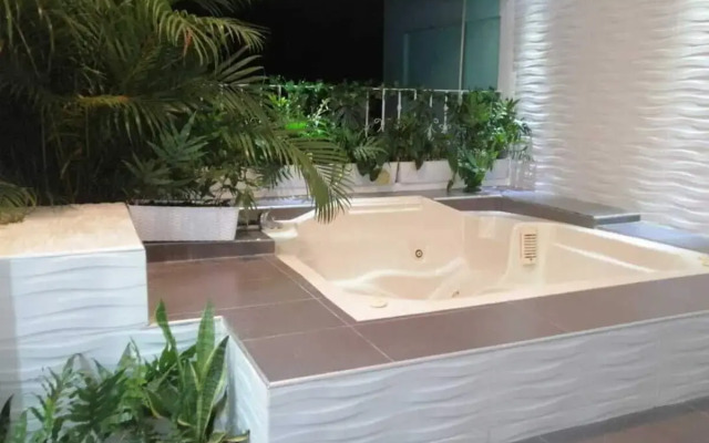 Rancho Guacamayos Hotel 
