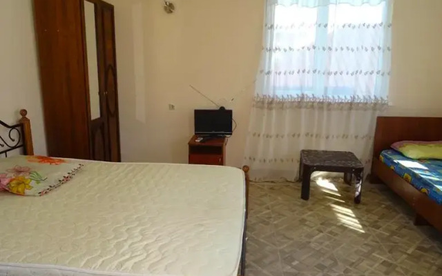 Guest House Artem