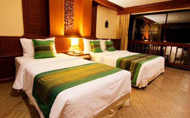 Phi Phi Island Cabana Hotel
