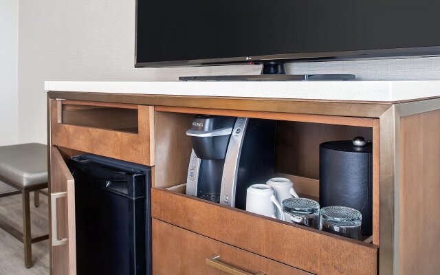 Crowne Plaza Toronto Airport by IHG