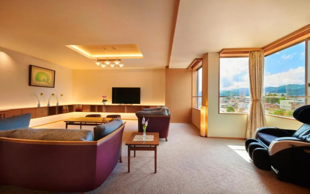 Honjin Hiranoya Kachoan Hotel