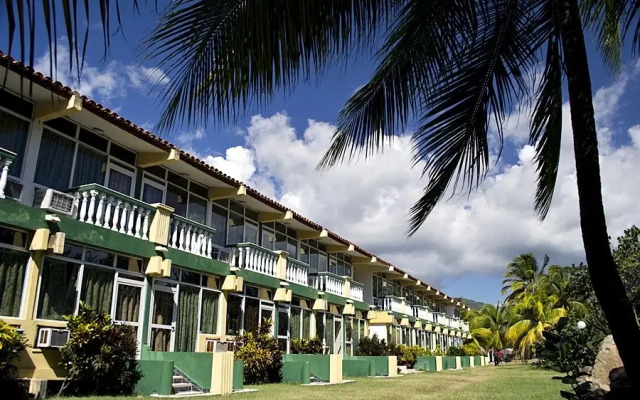 Club Amigo Marea Del Portillo All Inclusive