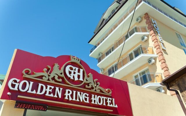 Golden Ring Apartments