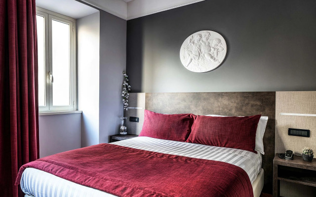 Отель Varese Roma