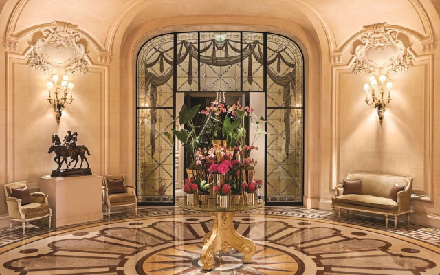 Shangri-La Paris Hotel