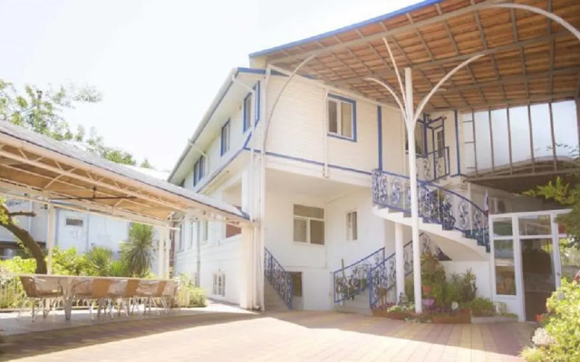 Daniela Guest House