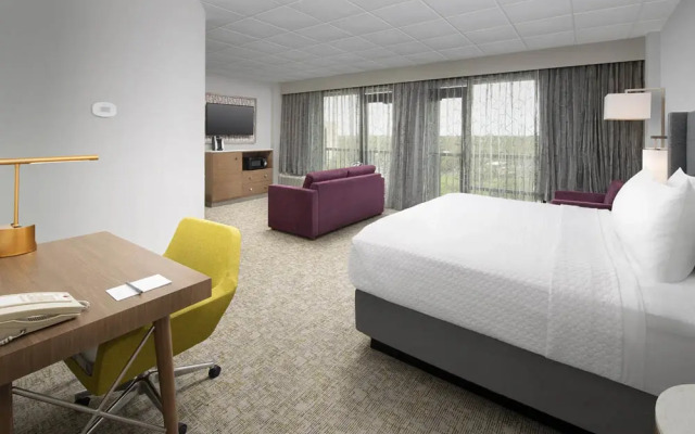 Crowne Plaza San Antonio Airport by IHG