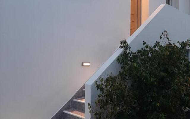 Flora Rooms & Apartments