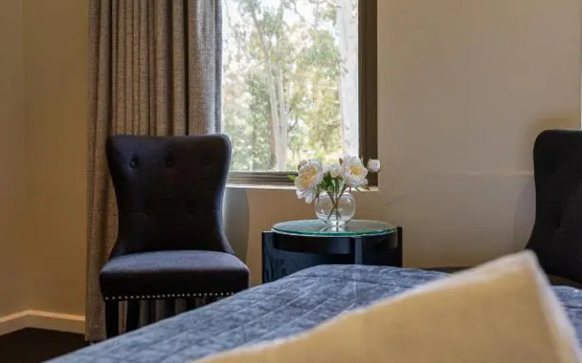 The Grand Oaks Resort