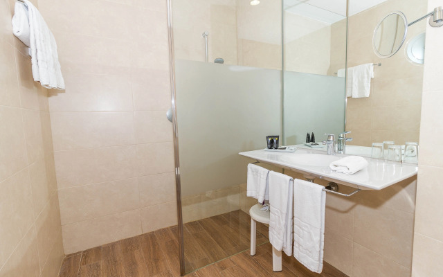 Eix Platja Daurada Hotel & Spa