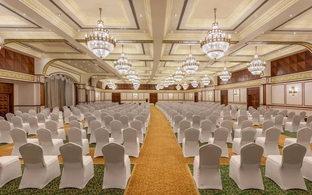 Al Raha Beach Resort & Spa