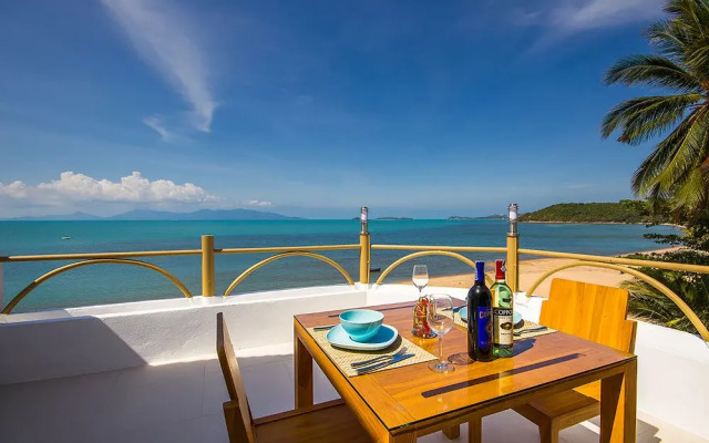 B1 Beachfront Apartments