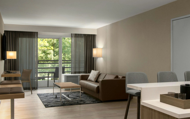 AC Hotel by Marriott Portland Lake Oswego