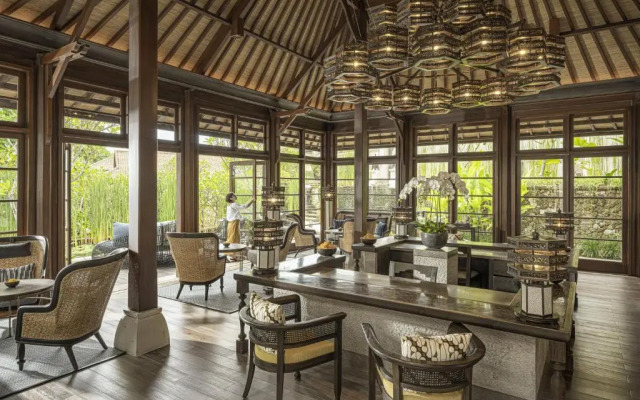 Four Seasons Resort Bali at Jimbaran Bay 