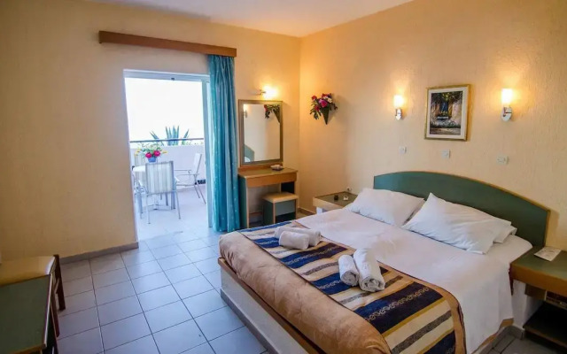 Porto Skala Hotel Village